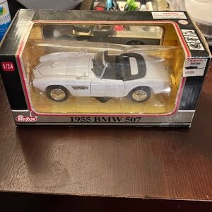 1955 BMW 507 1/24 scale die-cast model collector’s edition Red Box Die-Cast